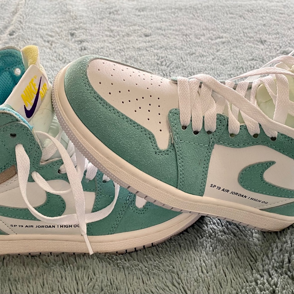 Jordan 1 Retro Turbo Green  5.5Y